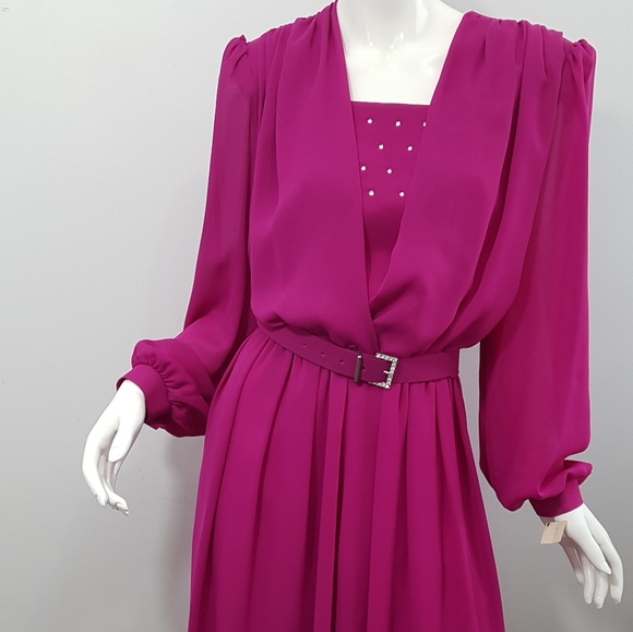 Everything About This D'Allaird Dress is 70's - Picture 7 of 10